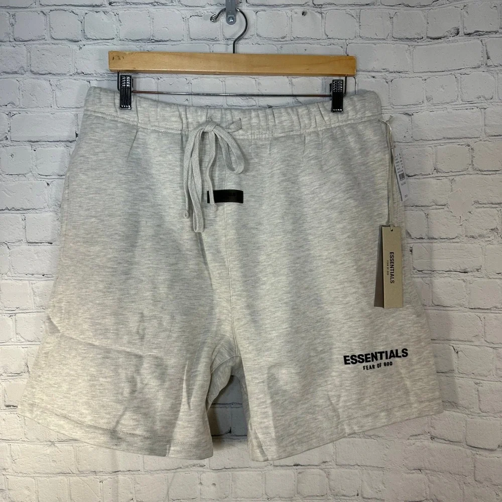 NEW Fear of God Essentials Mens Sweat Shorts Light Heather Grey Logo Size XL NWT